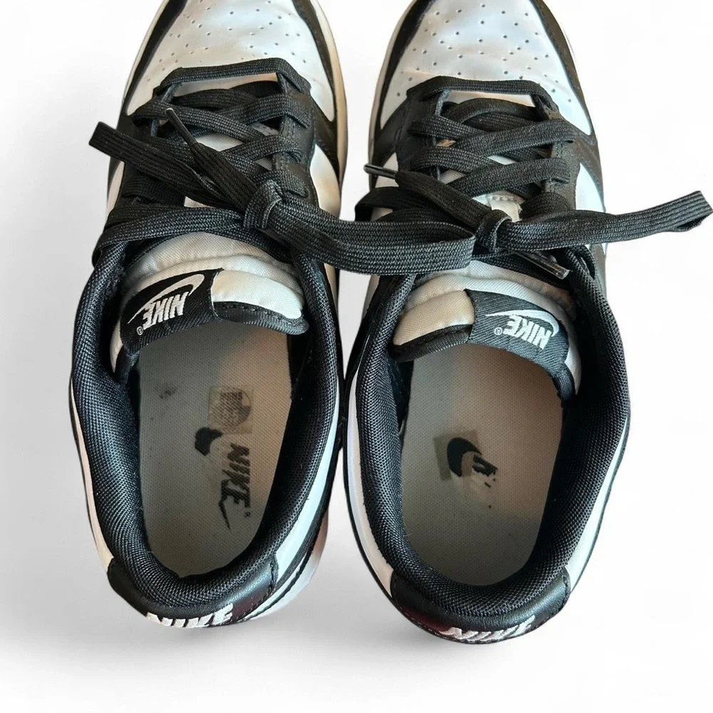 Nike Dunk Low Men’s 9.5 – Black /White Classic
